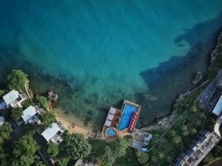 Pantai Tanjung Kodok: Destinasi Wisata Keluarga di Lamongan
