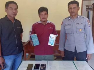 Gasak Tiga HP dan Sebar Hoaks, Pria Asal Latukan Tak Berkutik Saat Ditangkap Polisi