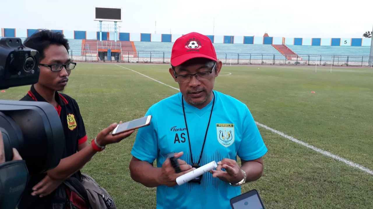 Harapan Baru di Tangan Coach Aji, Persela Siap Bangkit Musim Depan