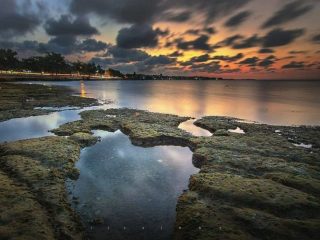 5 Pantai Cantik di Lamongan yang Wajib Kamu Kunjungi