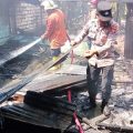 Dapur Warga Lamongan Terbakar, Diduga Akibat ODGJ Bakar Sampah