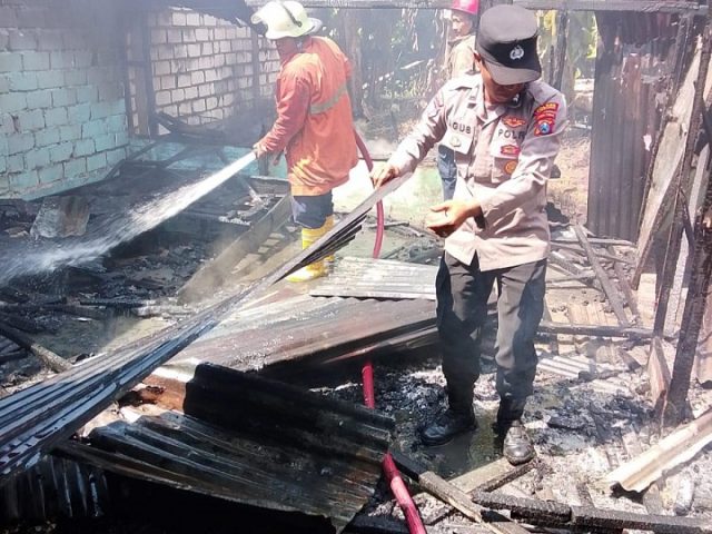 Dapur Warga Lamongan Terbakar, Diduga Akibat ODGJ Bakar Sampah