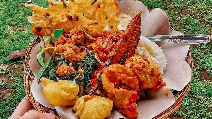 Sego Boran, Kuliner Khas Lamongan yang Penuh Cita Rasa