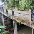 Jembatan di Desa Sidokumpul Lamongan Ambles Akibat Luapan Air Sungai