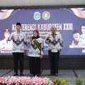 Lamongan Cetak Sejarah, Anis Kartika Yuhronur Efendi Dikukuhkan sebagai Ibunda PGRI Pertama di Jatim