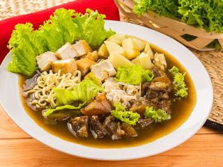 Tahu Campur Lamongan, Makanan Kaya Rasa yang Menggoda