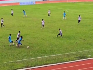 Tim Sepak Bola Putra Lamongan Taklukkan Bojonegoro di Laga Perdana Porprov Jatim 2025