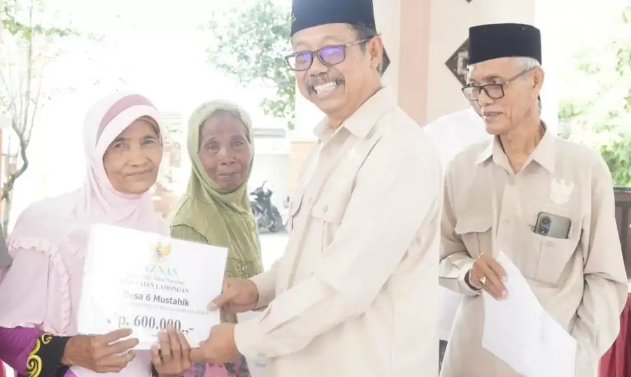 Baznas Lamongan Salurkan Bantuan Tunai ke 2.844 Warga di 462 Desa