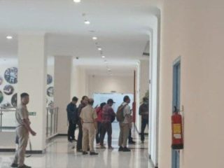 KPK Geledah Kantor Pemkab Lamongan Terkait Dugaan Kasus Korupsi Gedung
