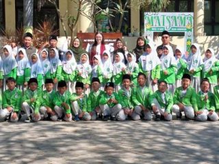 MIUS Lamongan Hadirkan Guru Kanada untuk Ajarkan Kurikulum Cambridge