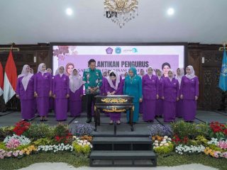 Bupati Lamongan Lantik 28 Pengurus GOW Periode 2025–2030