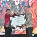 Desa Banjarmadu Sabet Desa Inspiratif Bidang Perekonomian di Jawa Pos Radar Bojonegoro Awards 2025