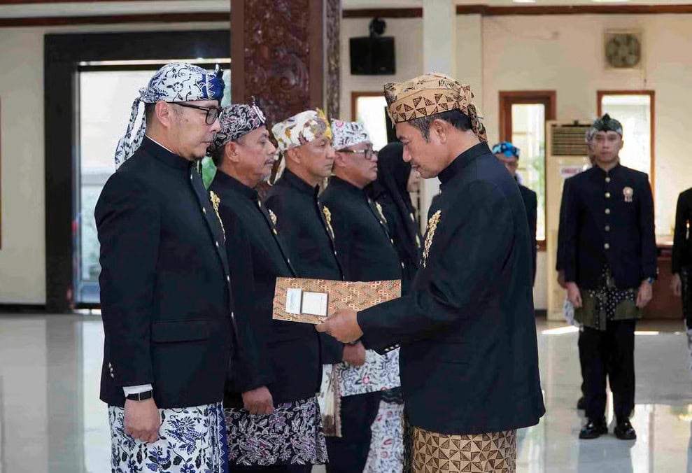 Bupati Lamongan Lantik Lima Pejabat Baru untuk Perkuat Kinerja Birokrasi