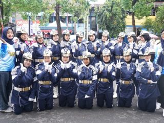 Yayasan Sabilillah Lamongan Borong Juara Lomba Gerak Jalan HUT ke-80 RI