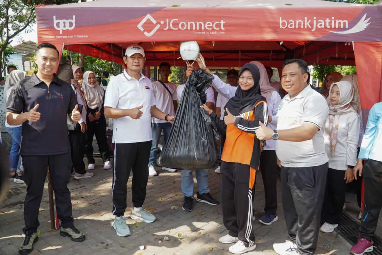 Sampah Lamongan Capai 550 Ton per Hari, Baru 21 TPS3R yang Beroperasi