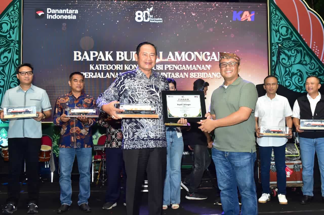 HUT ke-80 KAI, Lamongan Terima Penghargaan Pengamanan Perlintasan Sebidang