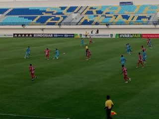 Persela Lamongan Takluk 1-2 dari Deltras Sidoarjo di Stadion Surajaya