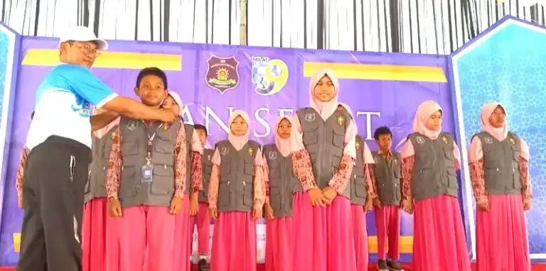 SD Muhammadiyah Lamongan Rayakan HUT ke-59 dengan Peluncuran Program Jurnalis Cilik