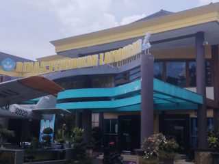 Dinas Pendidikan Lamongan Siap Jalankan Kebijakan Bahasa Inggris Wajib di SD Mulai 2027