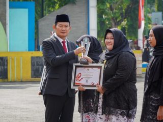 Berkat Inovasi Jenoking, Glory Bawa Pulang Penghargaan Pemuda Pelopor Pendidikan 2025