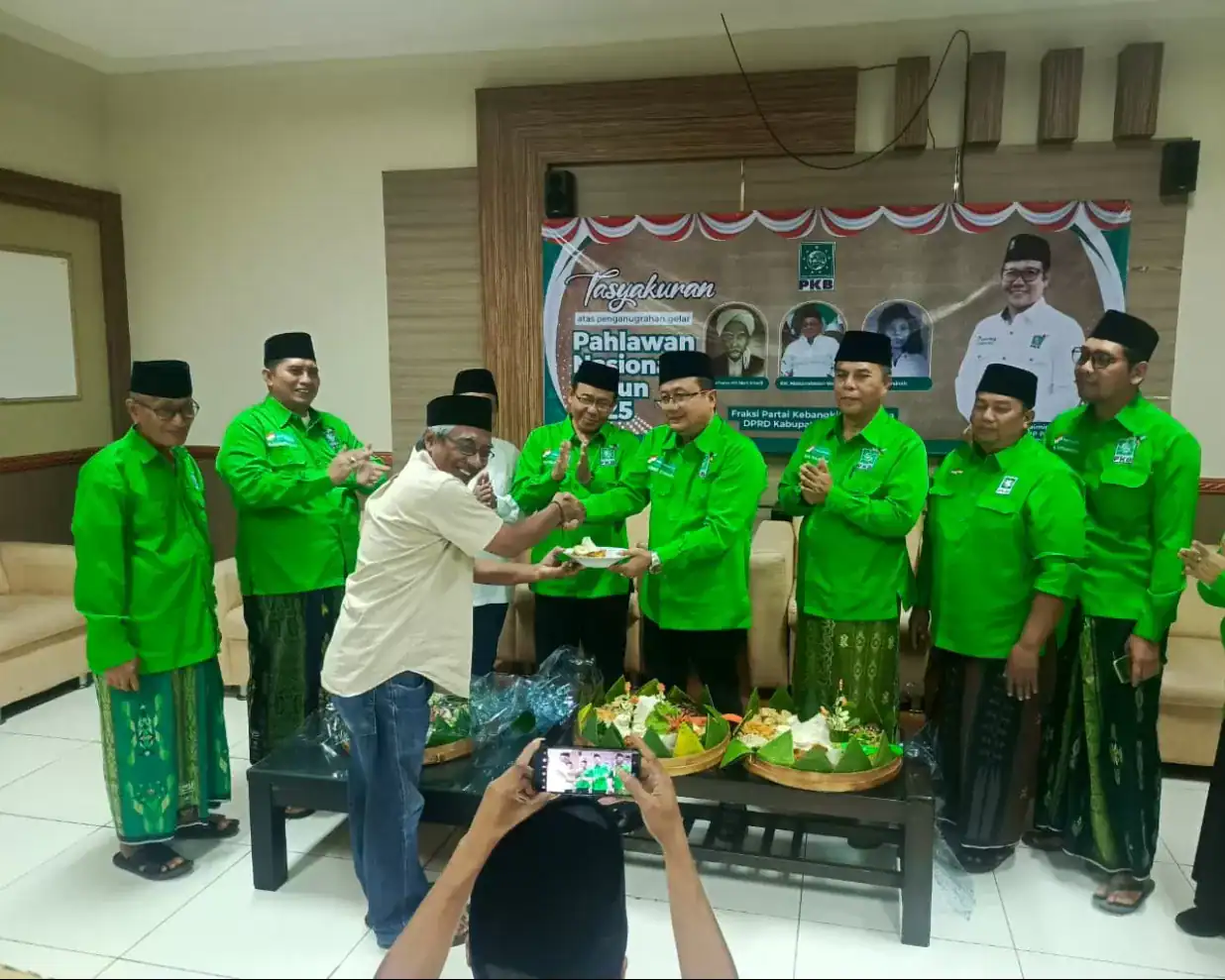 Fraksi PKB Lamongan Gelar Tasyakuran Penganugerahan Tiga Pahlawan Nasional 2025