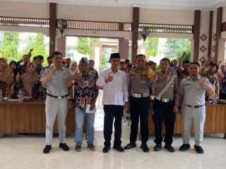 Operasi Zebra Semeru 2025, Satlantas Polres Lamongan Ingatkan Warga Babat soal Disiplin Berlalu Lintas