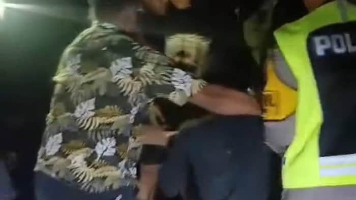 Warga Tangkap Terduga Pelaku Begal dan Percobaan Pemerkosaan di Ngimbang Lamongan